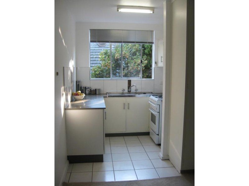14/26 Lansdowne Road, St Kilda East VIC 3183