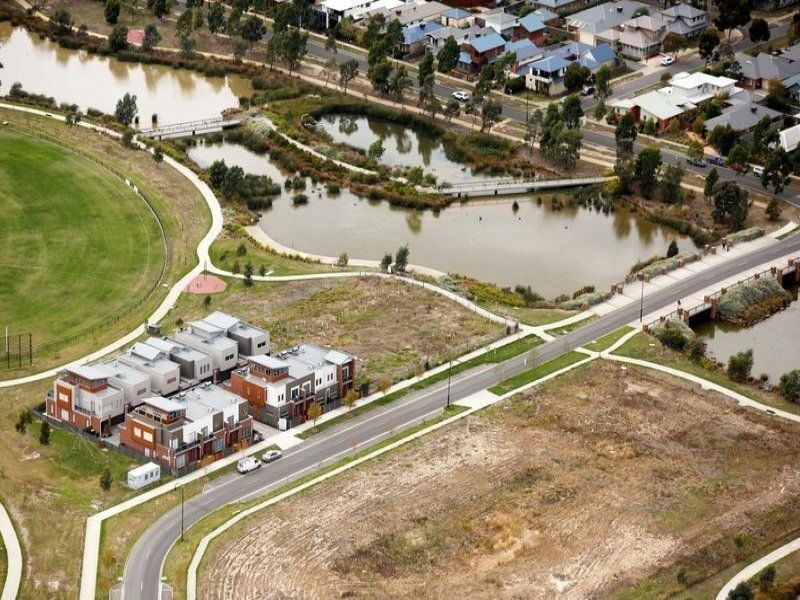 12/12 Painted Hills Road, Doreen VIC 3754