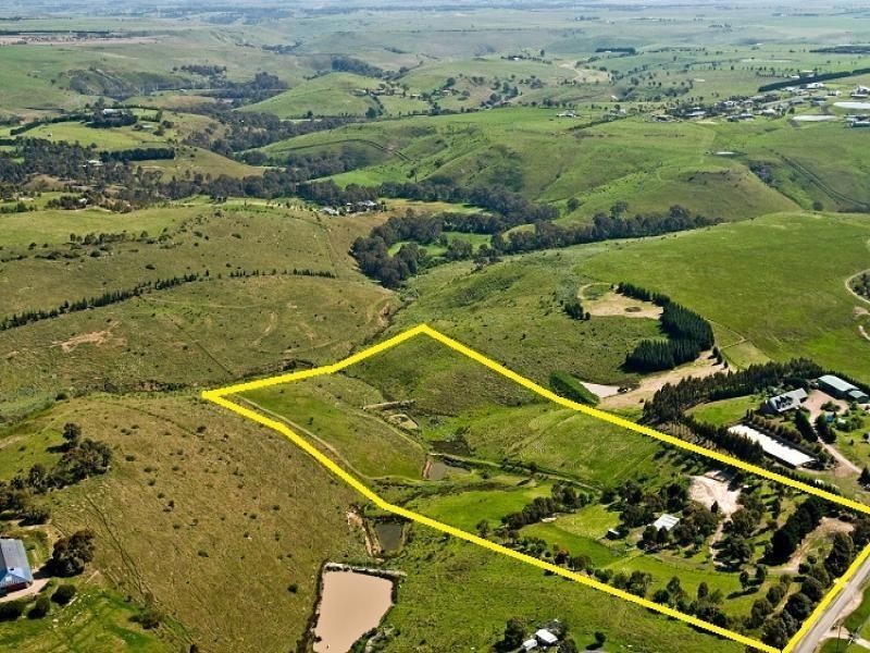 105 Kinnear Road, Mickleham VIC 3064