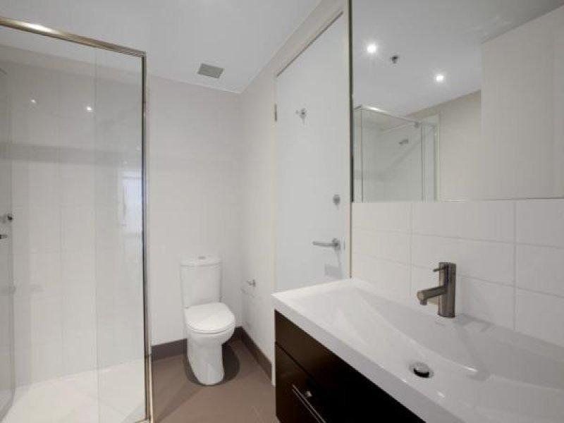 1702/109 Clarendon Street, Southbank VIC 3006