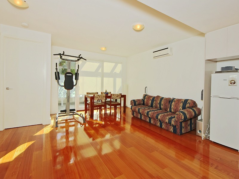 22/10 Tennyson Street, St Kilda VIC 3182