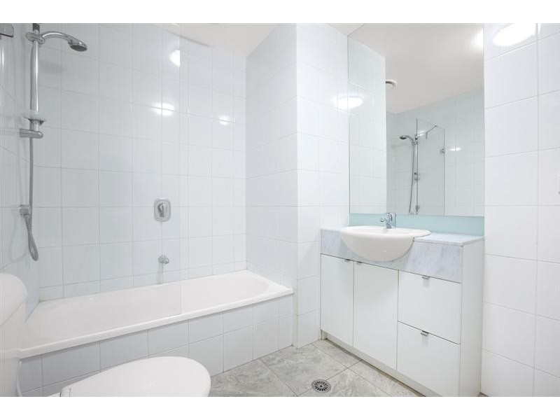 111/88 Kavanagh Street, Southbank VIC 3006