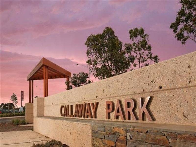 21 Parry Drive, Sunshine West VIC 3020