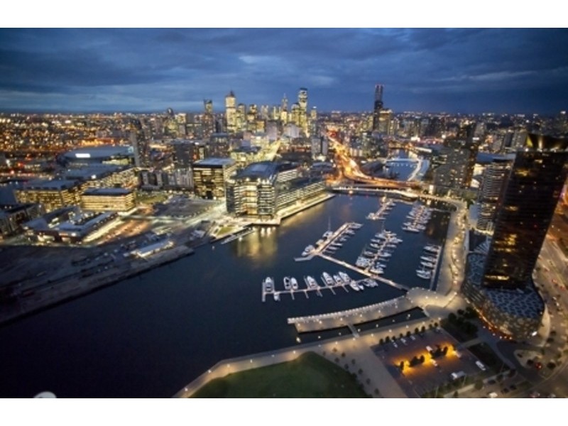 823/1 Point Park Crescent, Docklands VIC 3008