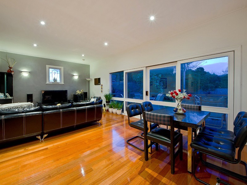 21 Cheeseman Avenue, Brighton East VIC 3187