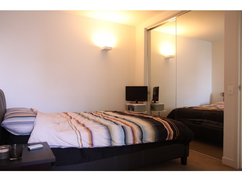 3302/200 Spencer Street, Melbourne VIC 3000