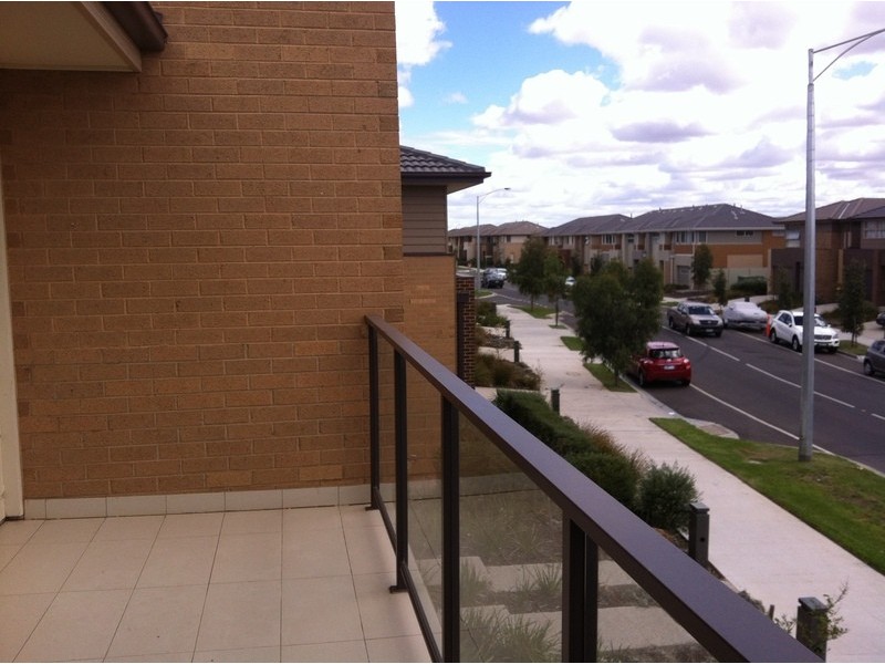 4/58 Callaway Boulevard, Sunshine West VIC 3020