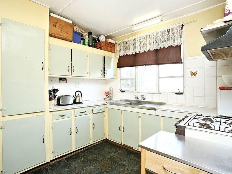 11 Edmund Street, Maidstone VIC 3012