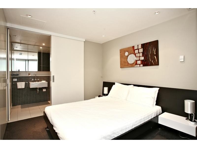 3310/1 Freshwater Place, Southbank VIC 3006