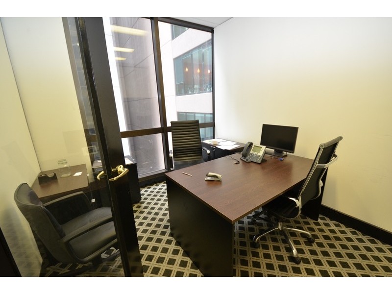 1013/530 Little Collins Street, Melbourne VIC 3000