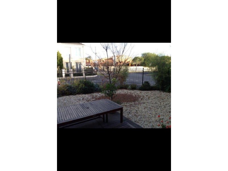 1/26  Mc Arthur Street, Malvern VIC 3144