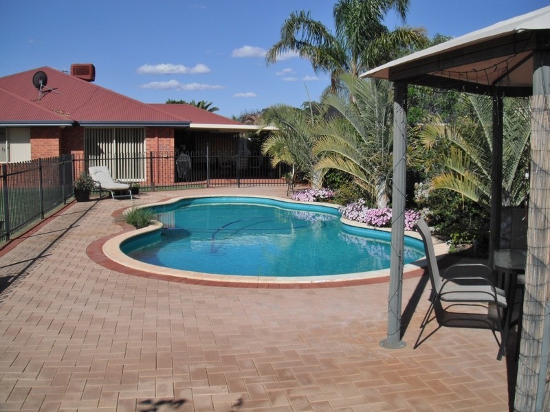 2 Berry Way, Kalgoorlie WA 6430