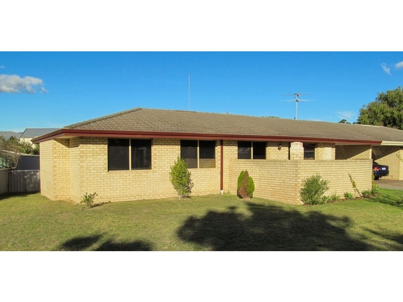 4B Garfield Drive, Australind WA 6233