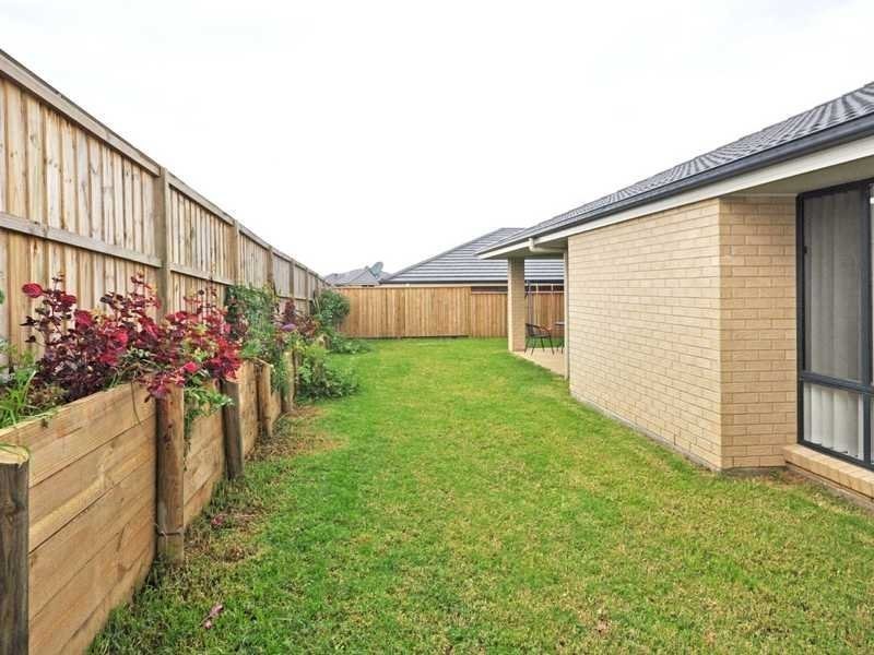 8 PATRIOT CLOSE, Gillieston Heights NSW 2321