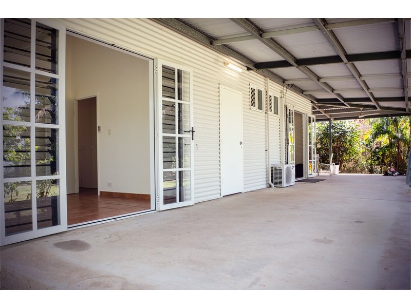 5 Landsborough Tce, Bakewell NT 0832