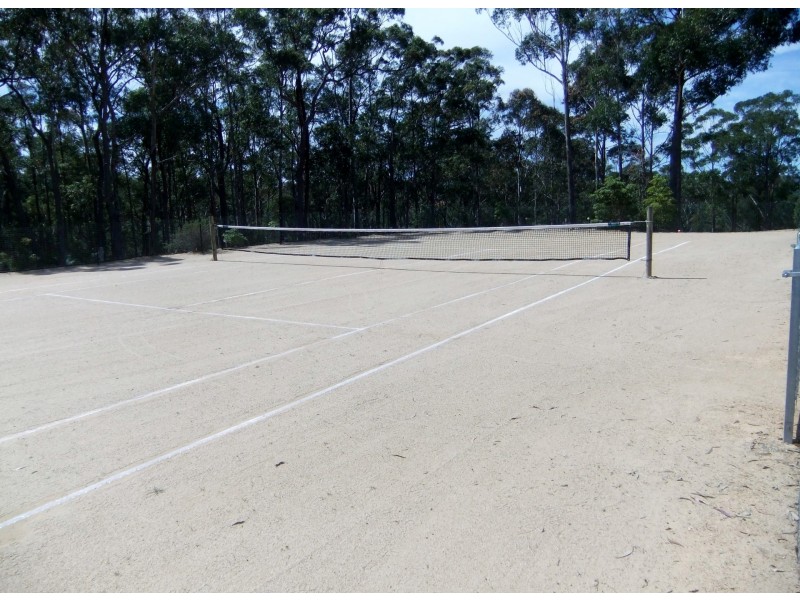 1 Bluemoor Road, Batemans Bay NSW 2536