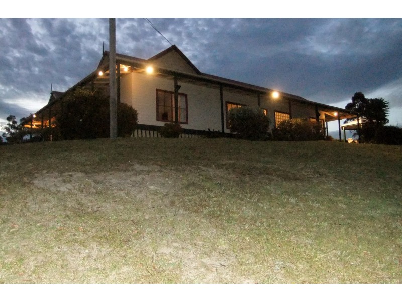 1 Bluemoor Road, Batemans Bay NSW 2536