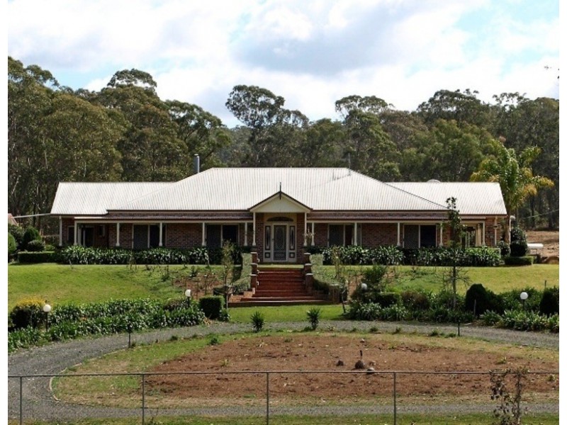 61 Mount Luke  Road, Geham QLD 4352