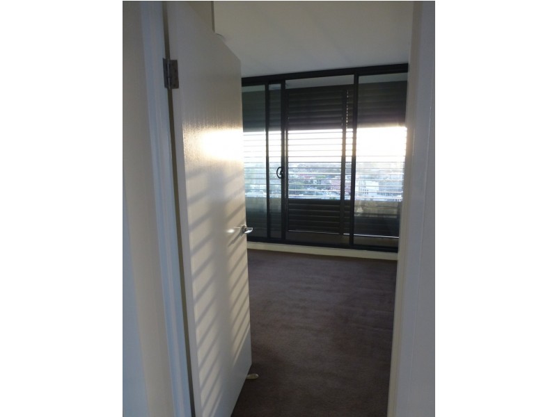 1202/221-229 Sydney Park Rd, Erskineville NSW 2043