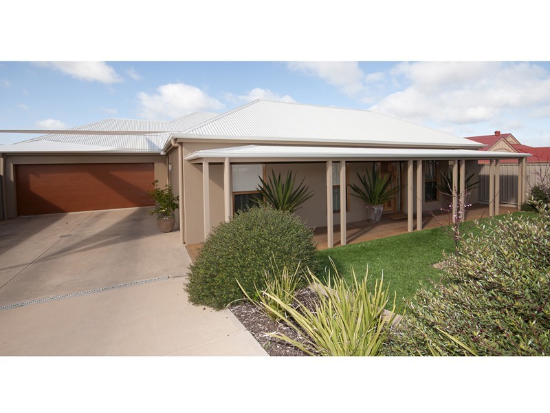 38 Mclean Street, Berri SA 5343