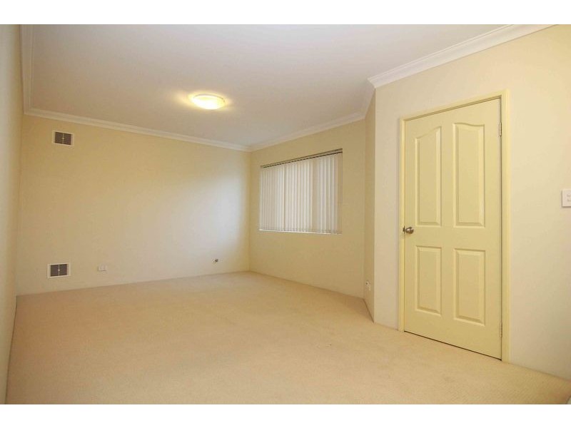3/32 Mason St, Cannington WA 6107