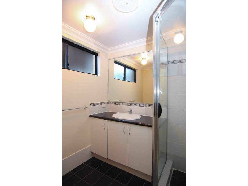 3/32 Mason St, Cannington WA 6107