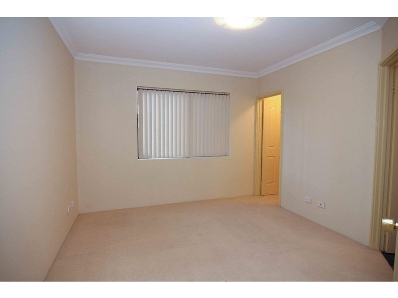 3/32 Mason St, Cannington WA 6107