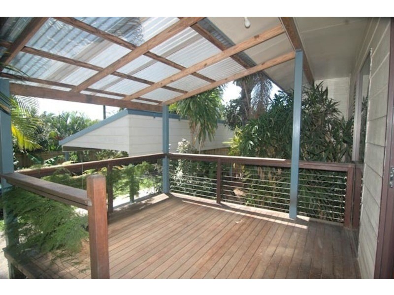 7 Karen Close, Woree QLD 4868
