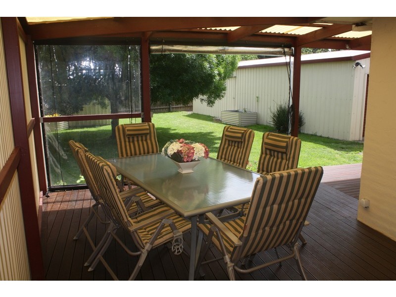 5 MacMeikan St, Whittlesea VIC 3757