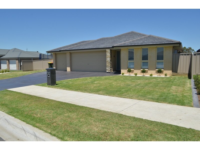 16 WOODHURST STREET, Largs NSW 2320