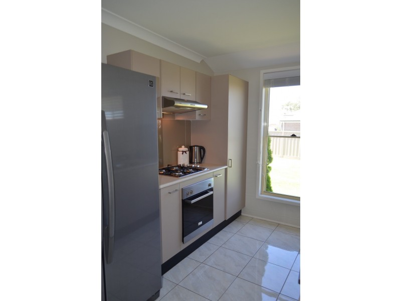 16 WOODHURST STREET, Largs NSW 2320