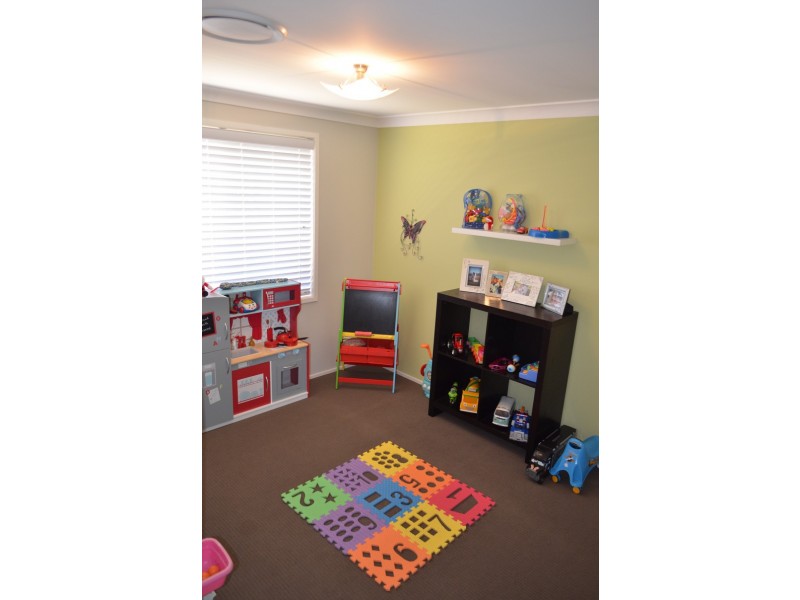 16 WOODHURST STREET, Largs NSW 2320