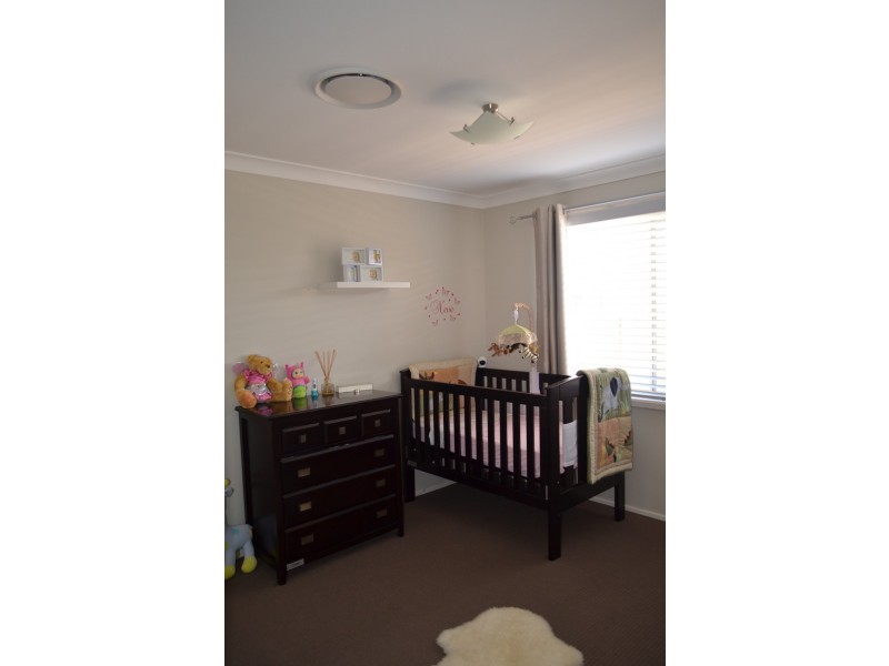 16 WOODHURST STREET, Largs NSW 2320