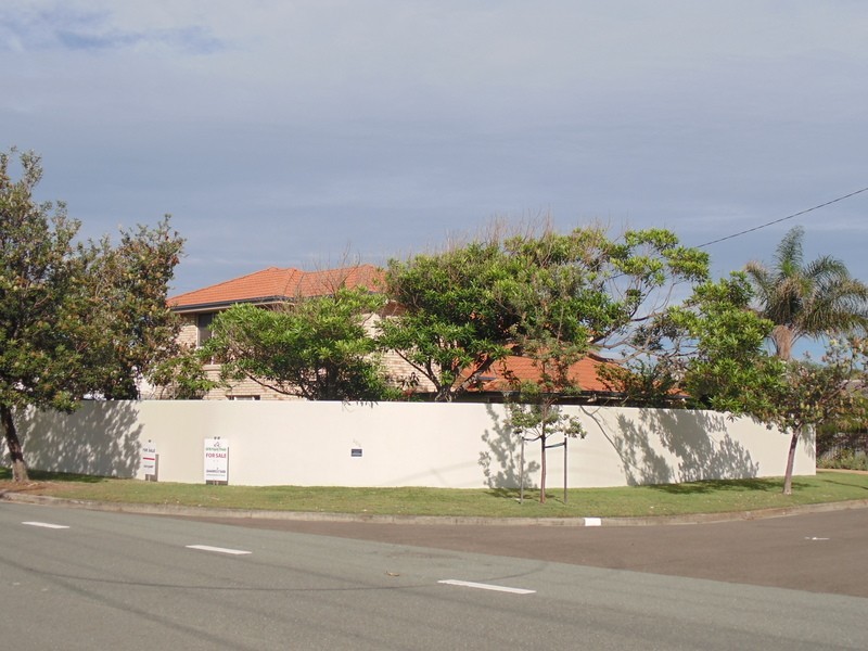 408 Oceanic Drive, Wurtulla QLD 4575