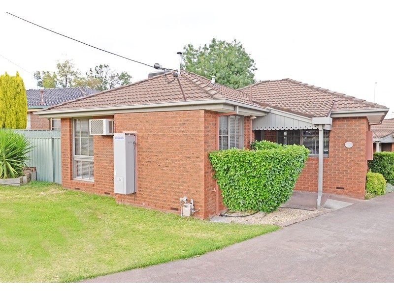 Unit 1/363 Woodstock Court, Albury NSW 2640