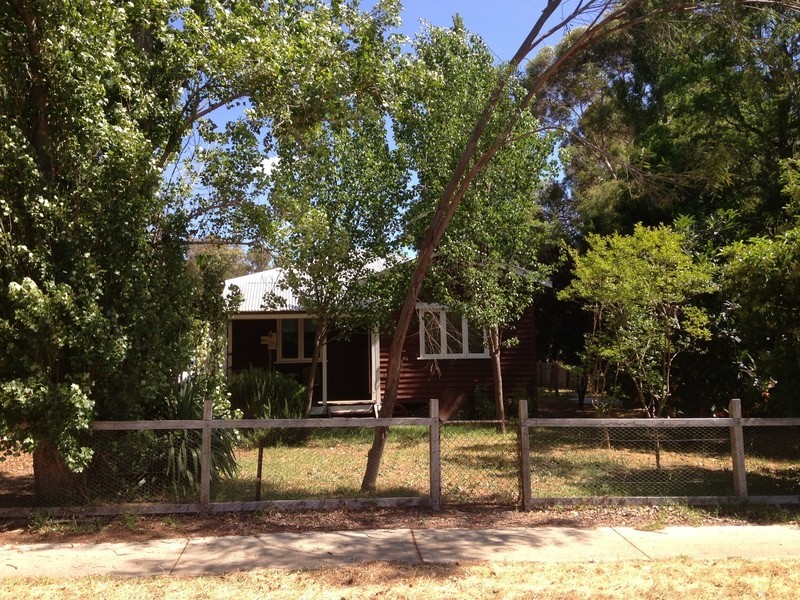 61 Marginata cresent, Dwellingup WA 6213