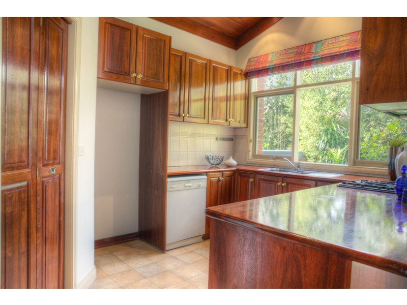 7 The Righi, Eaglemont VIC 3084