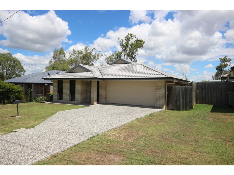 146 Berry St, Yamanto QLD 4305