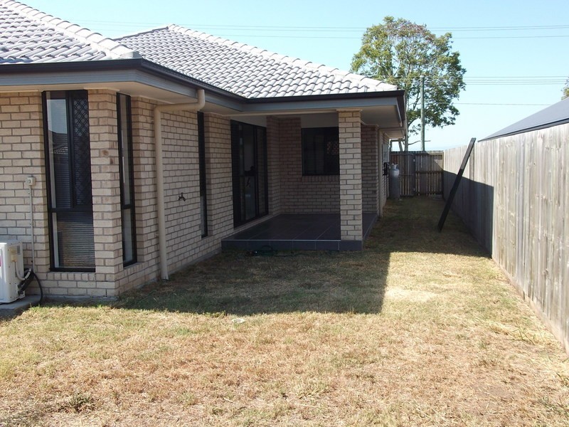 146 Berry St, Yamanto QLD 4305