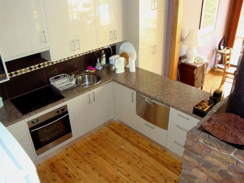 The Treehouse / 61 Monash Ave, Great Mackerel Beach NSW 2108