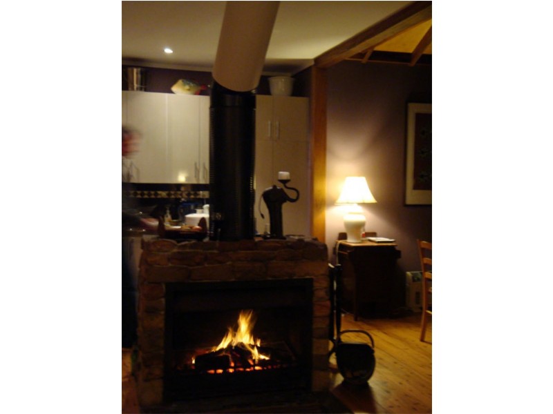 The Treehouse / 61 Monash Ave, Great Mackerel Beach NSW 2108