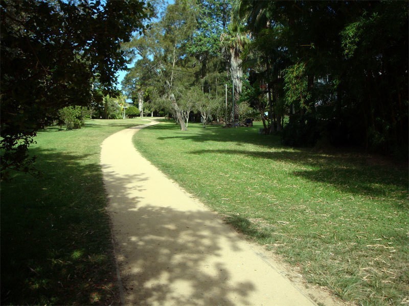 The Treehouse / 61 Monash Ave, Great Mackerel Beach NSW 2108