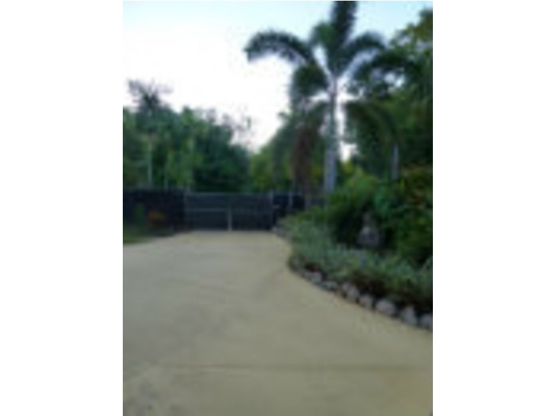 16 Eaton Place, Karama NT 0812