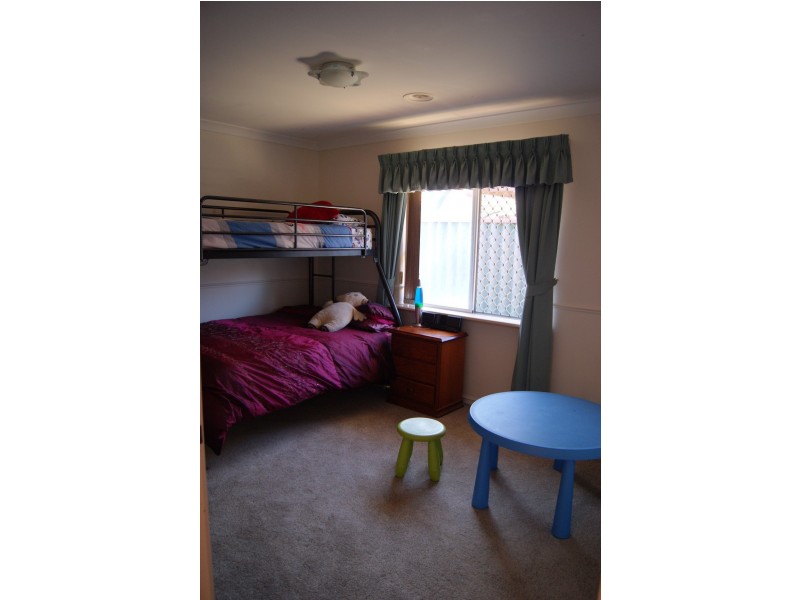 9 Frampton Crescent, Canning Vale WA 6155