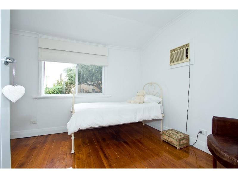 21 Ashburton Terrace, Fremantle WA 6160