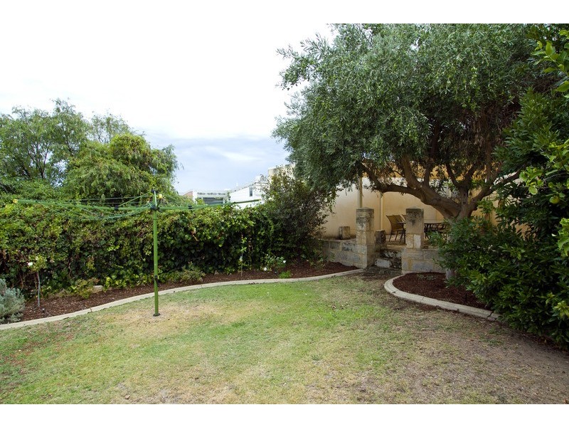 21 Ashburton Terrace, Fremantle WA 6160