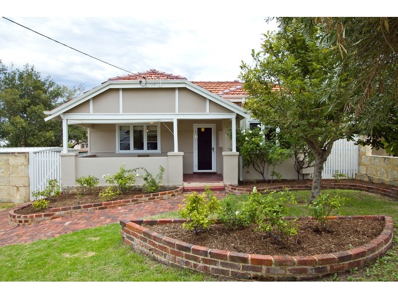 21 Ashburton Terrace, Fremantle WA 6160