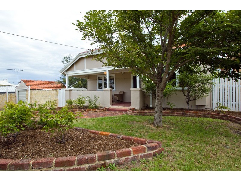 21 Ashburton Terrace, Fremantle WA 6160
