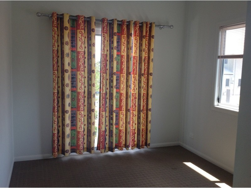 4/2-4  Gloucester St, Waterford QLD 4133