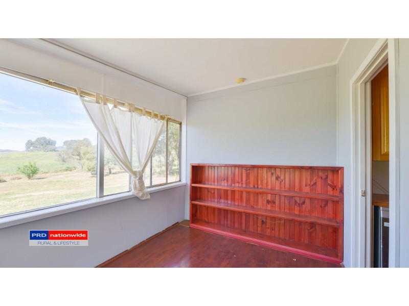 54 Sneesbys Lane, Upper Manilla NSW 2346